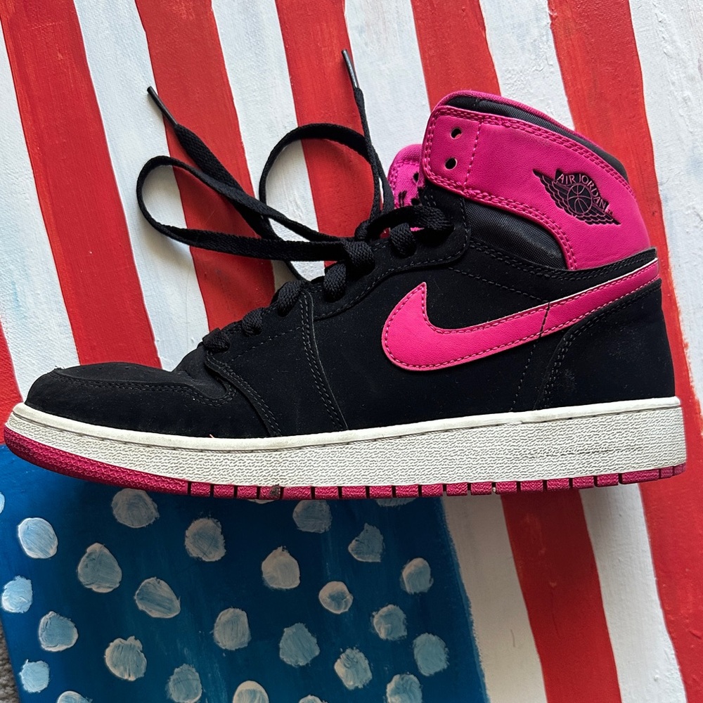 Nike Air Jordan Retro High Top Sneakers Youth